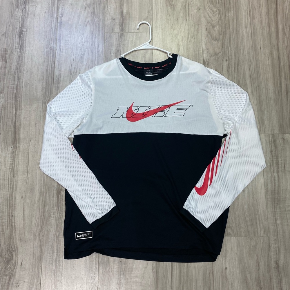 Nike Longsleeve